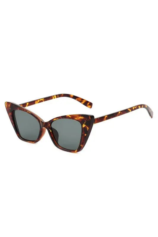 Retro Square Cat Eye Fashion Sunglasses Cramilo Eyewear