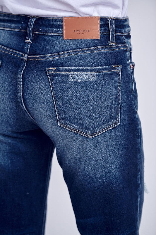 MID RISE STRETCH BOYFRIEND WITH PATCH JEANS - Pure Serenity DBA