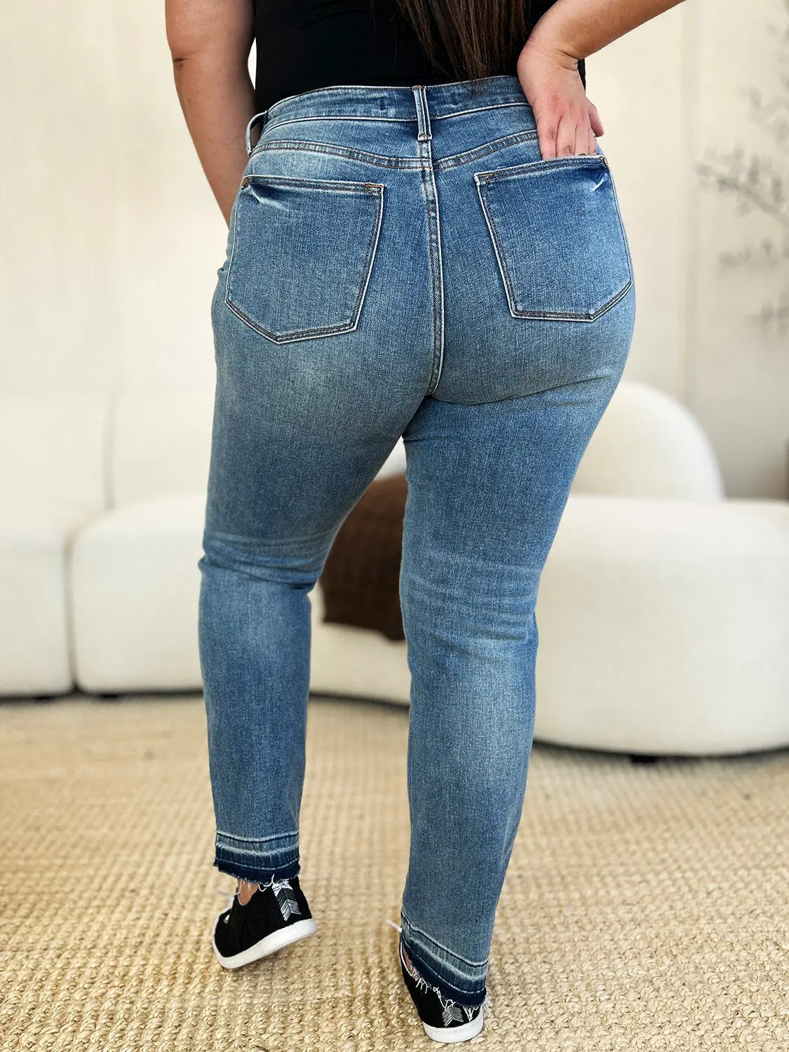 Judy Blue Full Size Mid Rise Rigid Magic Release Hem Jeans Trendsi