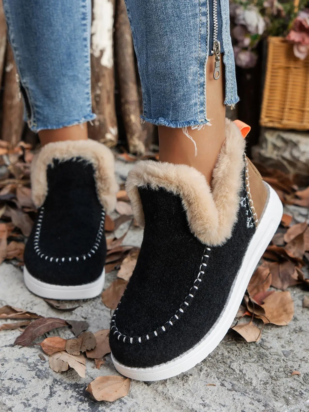 Furry Suede Round Toe Flat Sneakers Trendsi