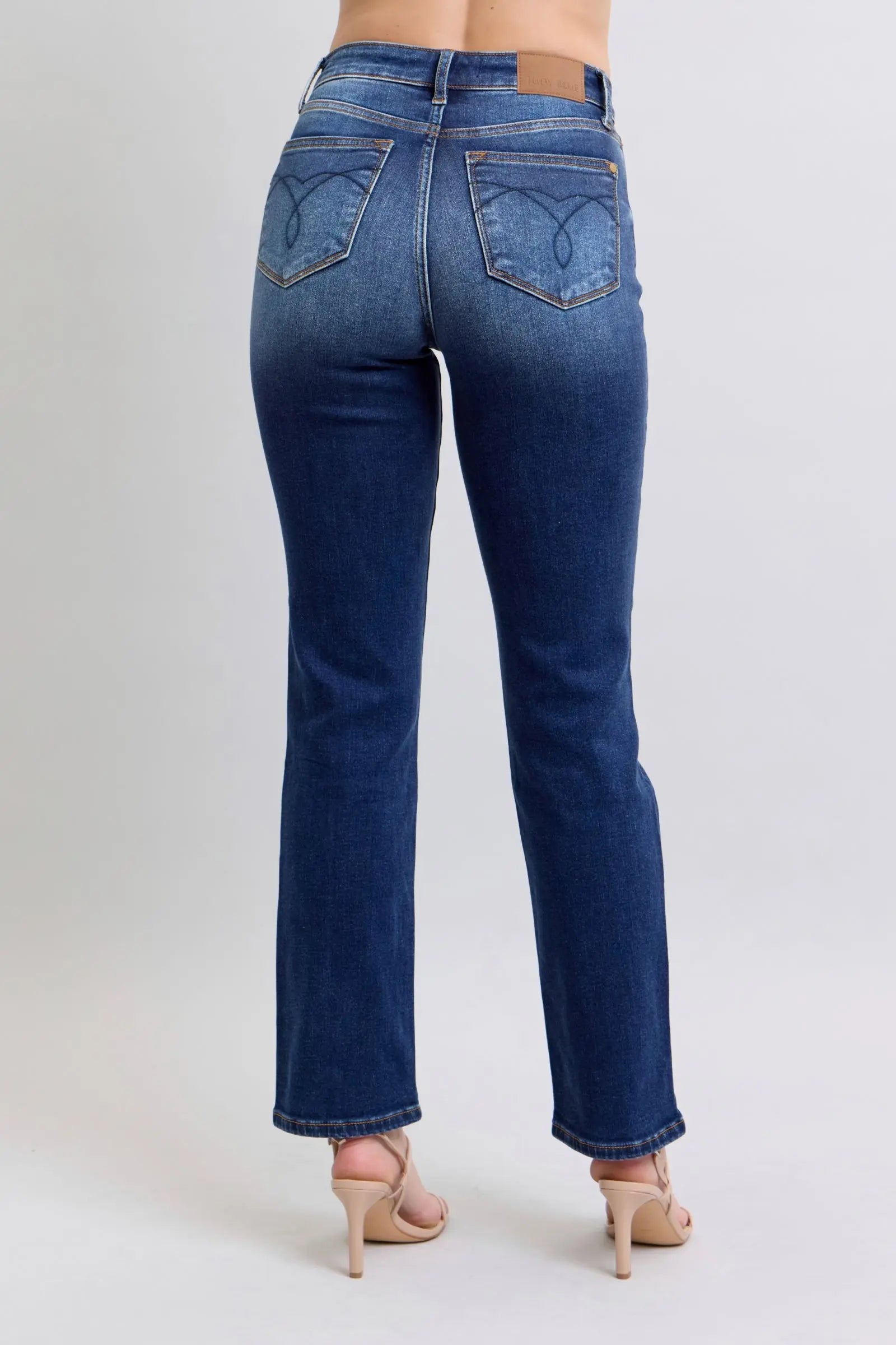 Judy Blue Full Size Washed Straight Leg Jeans with Pockets Trendsi