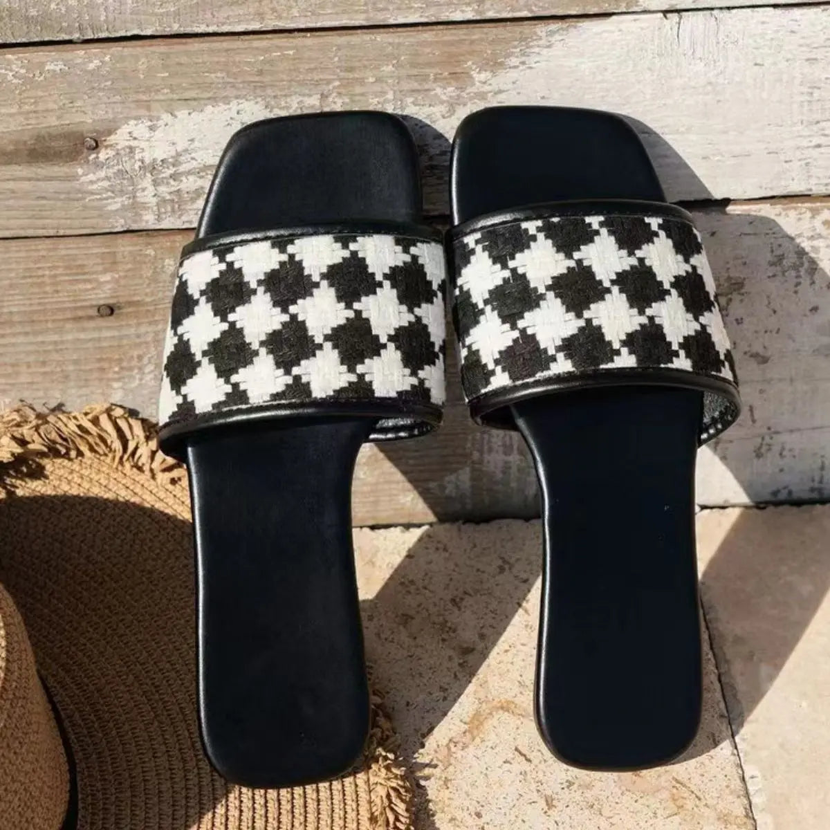 Plaid Open Toe Flat Sandals Trendsi