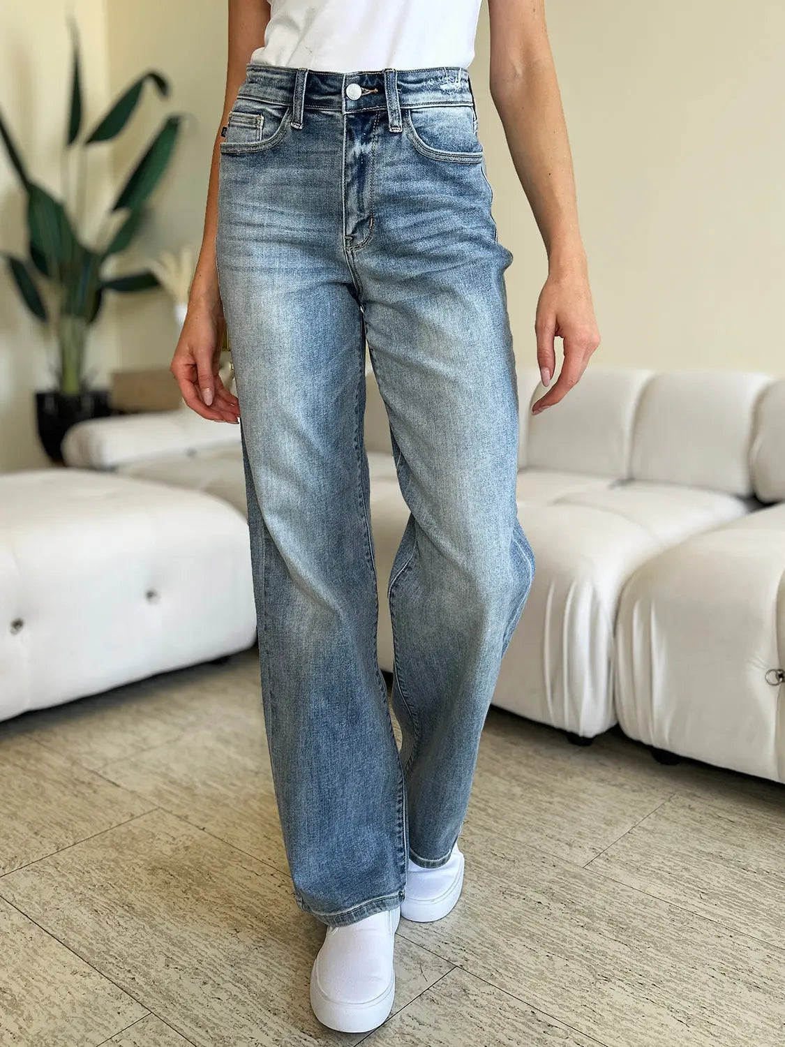 Judy Blue Full Size High Waist Straight Jeans - Pure Serenity DBA